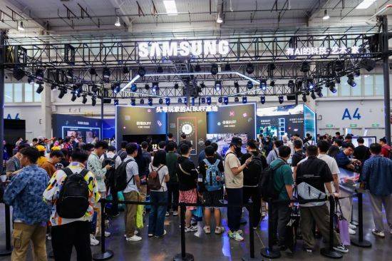 三星电视参展2024核聚变游九游娱乐戏节北京站 打造“头号玩家的AI BUFF基地”(图1)
