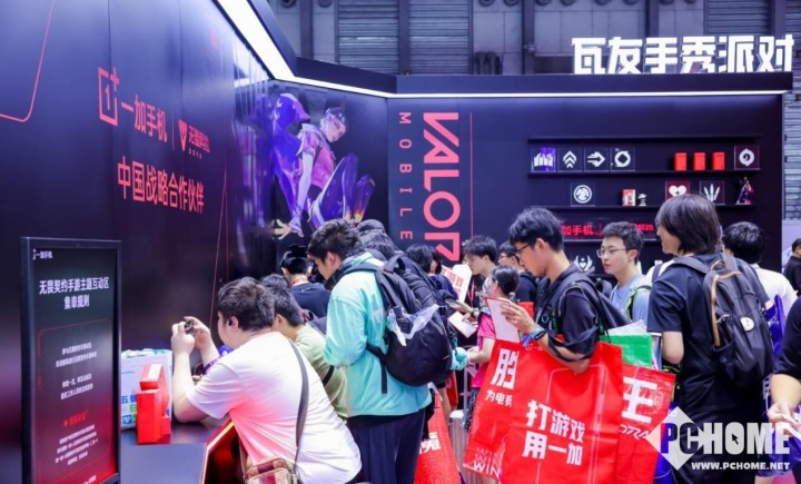 集结三大顶流游戏 一加高调亮相2025 ChinaJoy(图2)
