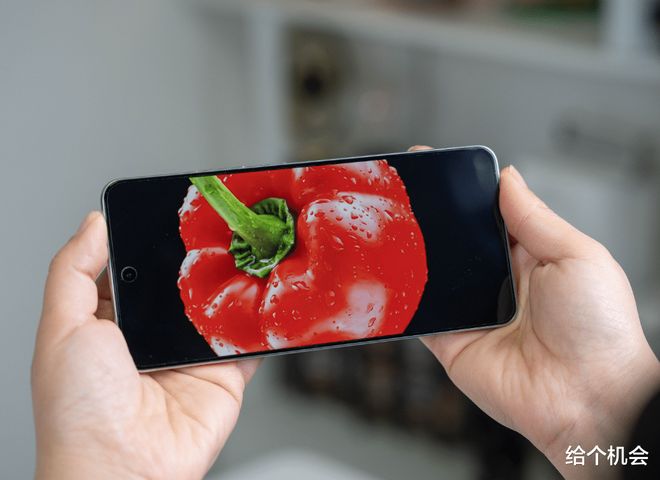 2025公认“信号无死角”的3款手机16G+512G价格实惠好评率高(图2)