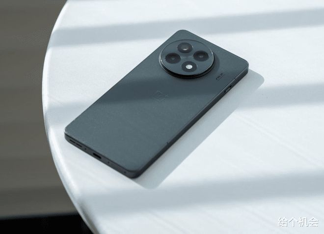 2025公认“信号无死角”的3款手机16G+512G价格实惠好评率高(图5)